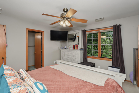 Next Photo