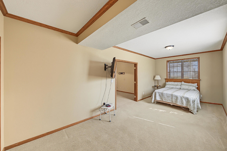 Next Photo